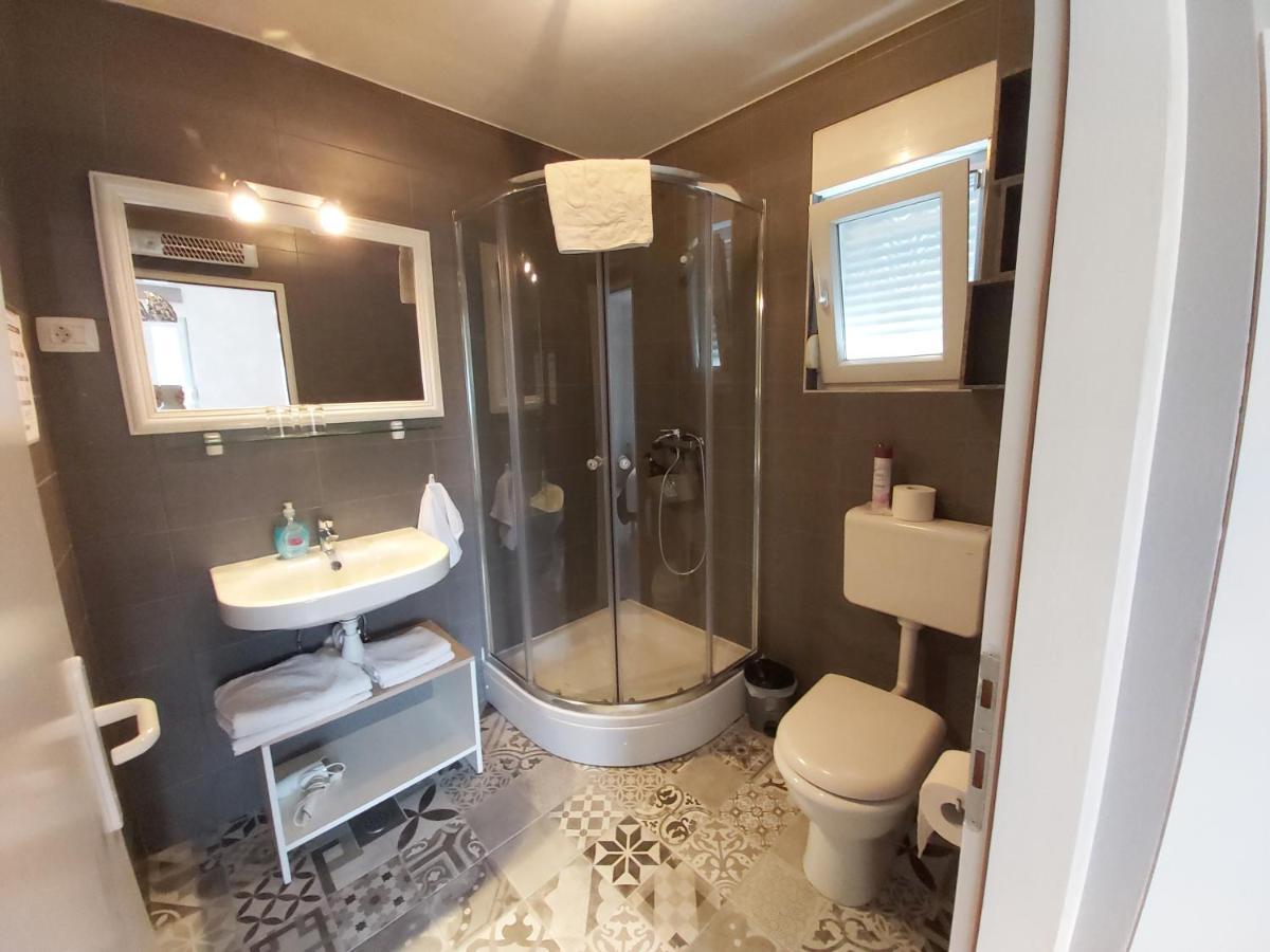 Hotel Sobe Dragić Zadar Zimmer foto